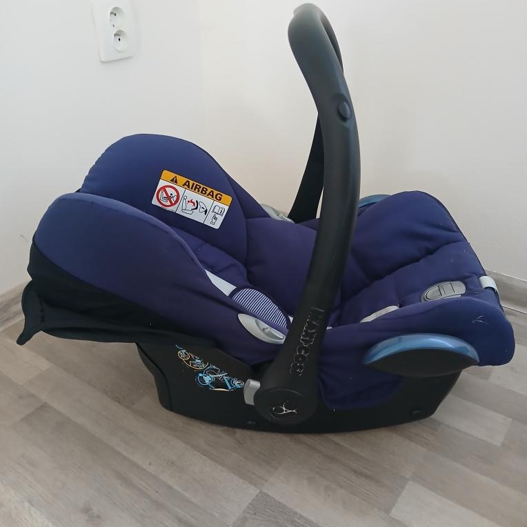 Kočárek, houpátko, postýlka, přebalovací pult... - 10