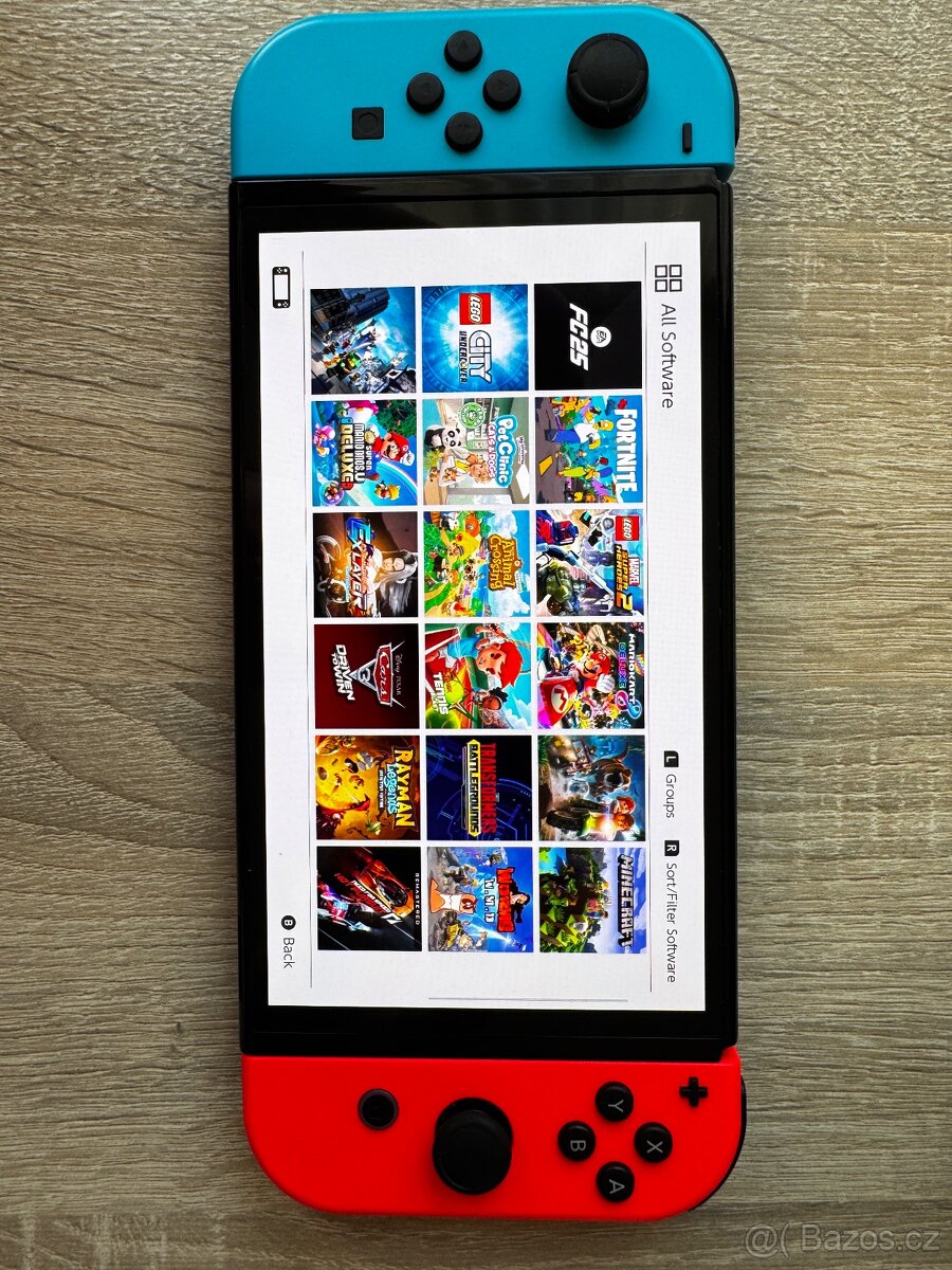 Prodám Nintendo SWITCH (v záruce) - 10