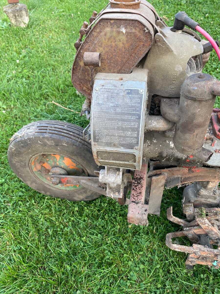 Freza, rotavator, traktor, stabilní motor - 10