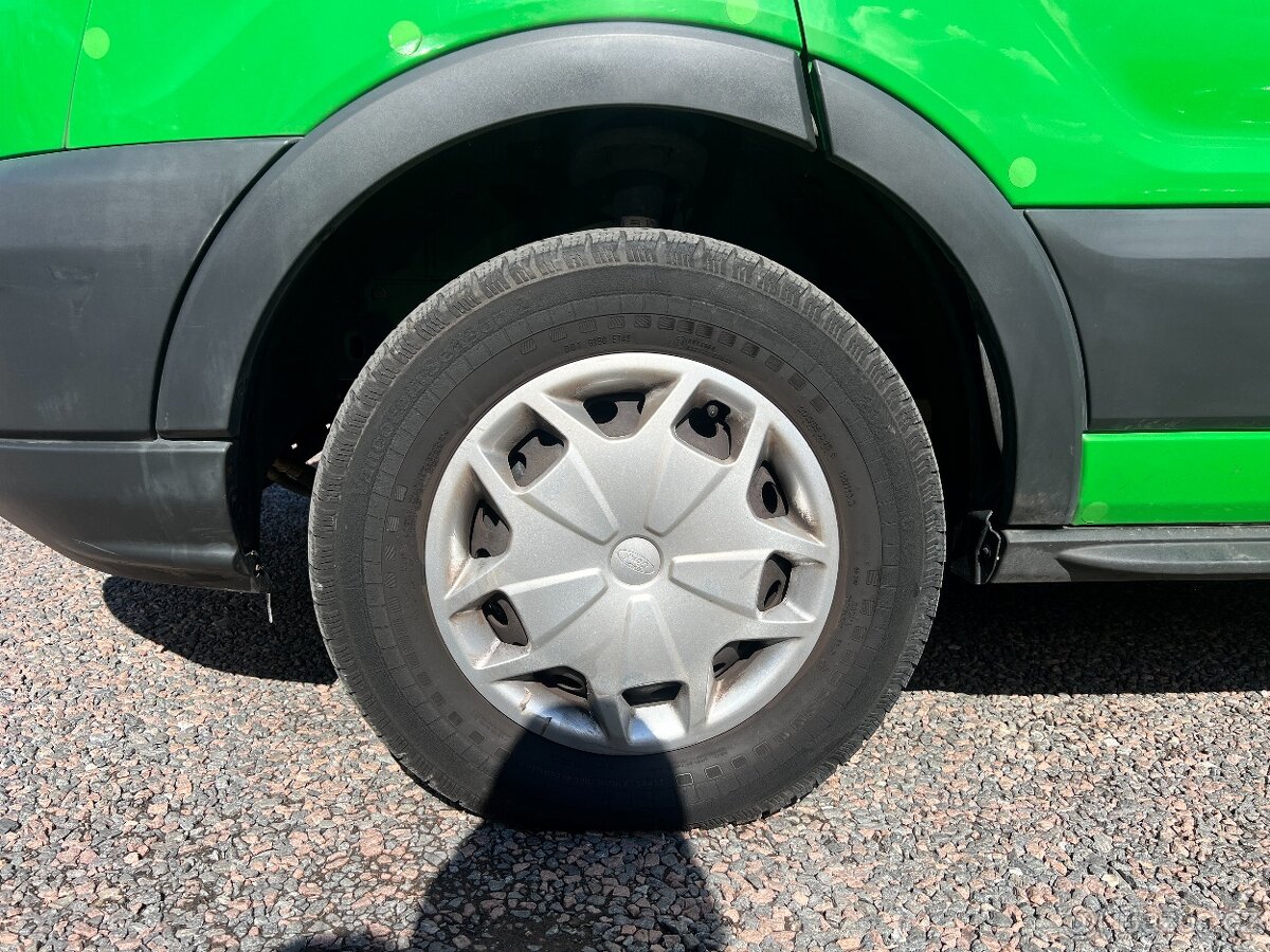 Ford Transit 2.0 TDCi 96 kW 5 míst,DPH,Klima,Stav - 10