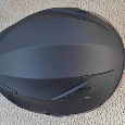Přilba na motorku nebo skútr. Se sluneční clonou. Černá.Nová - 10