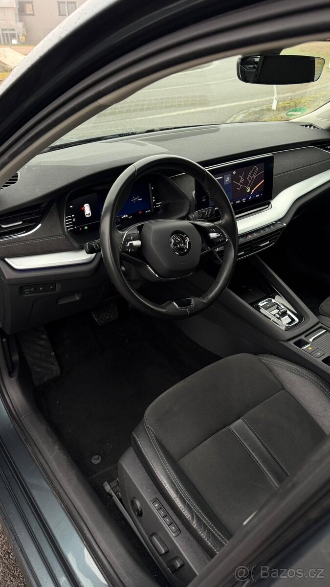 Škoda Octavia IV 2,0 TDI 110 kW DSG Tažné Alcantara Matrix - 10