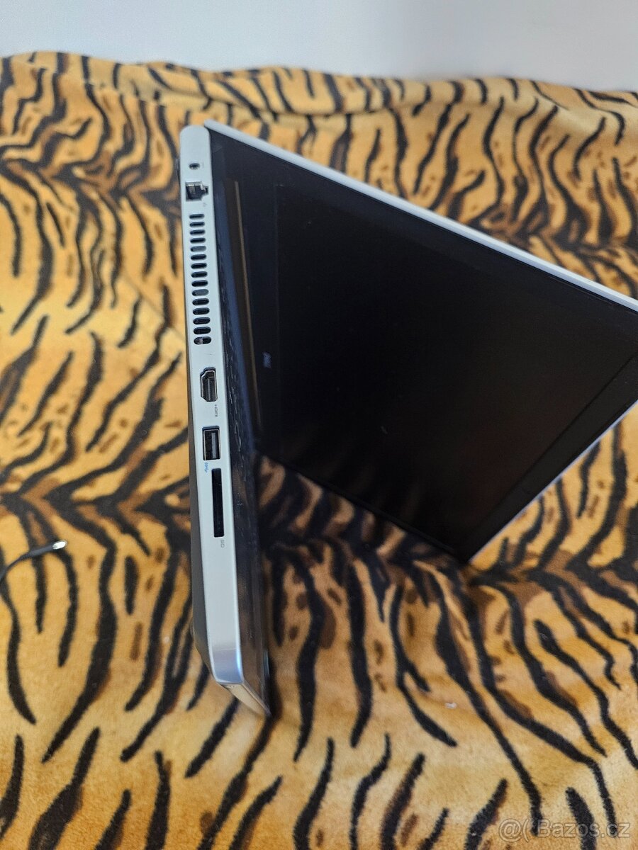 Notebook Dell Inspiron 15. 5567 - 10