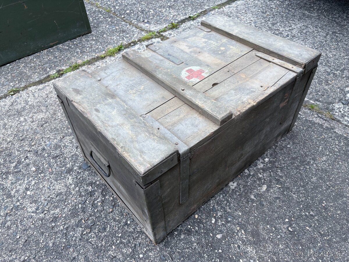 Vojenské armádní dřevěné bedny - 10