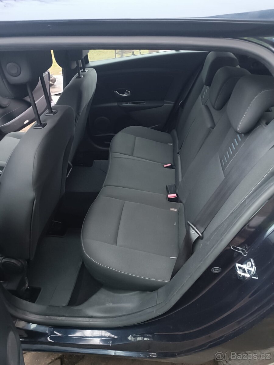 Renault Mégane III 1,6 benzín 2009 - 10