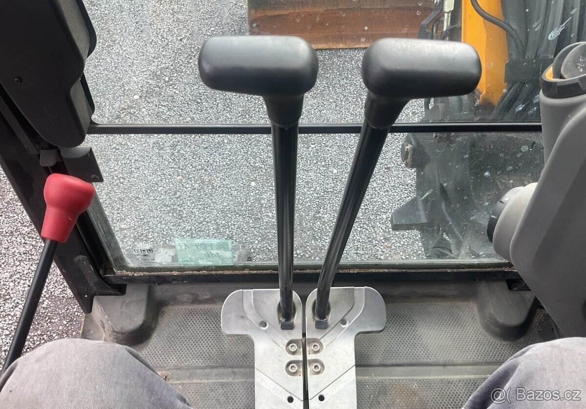 JCB 50 Z - zánovní rýpadlo 2. generace v TOP stavu - 10