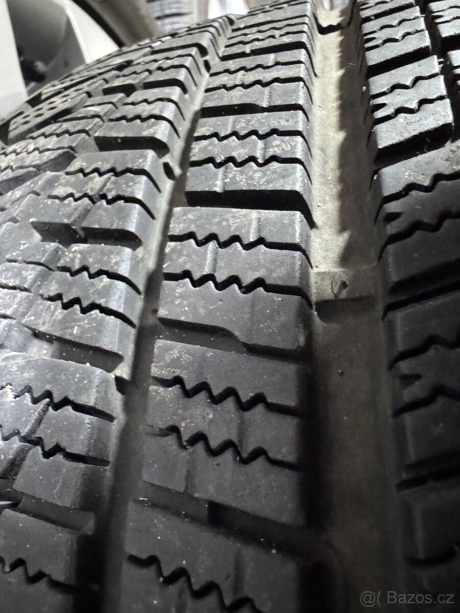 16” 5x100 originál alu kola Škoda zimni pneu - 10