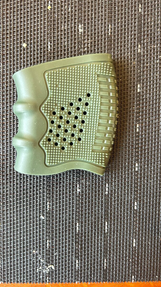 Airsoft doplňky a oblečení - 10