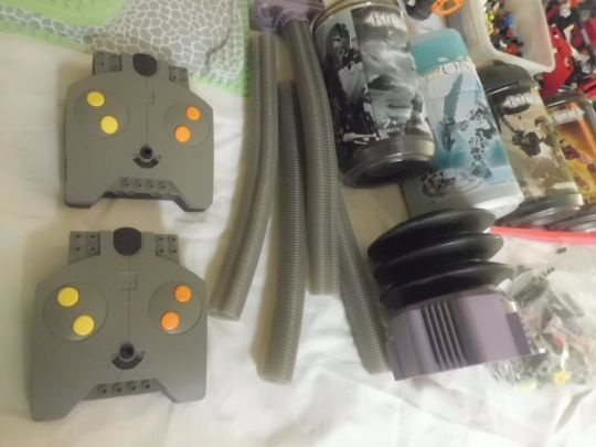 Velké množství Originální LEGO z různých Setů plus FIGURKY - 10