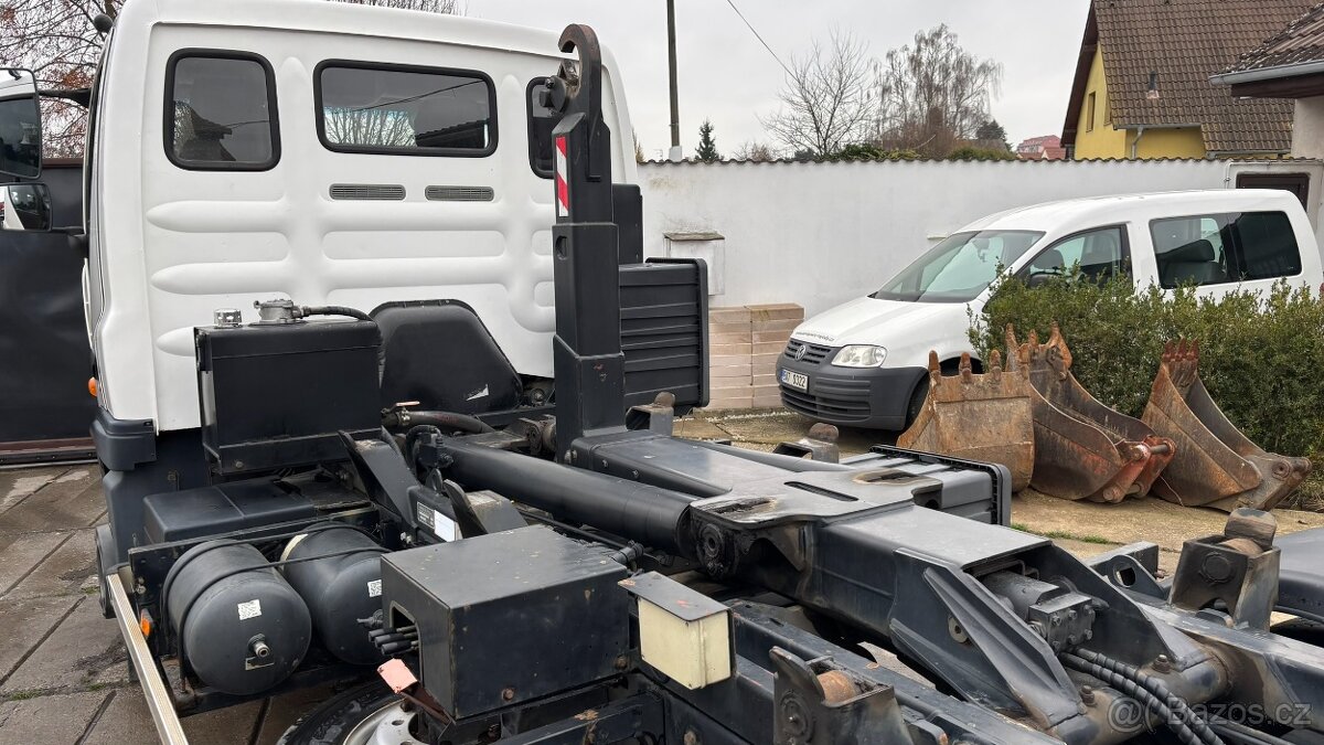 Avia D120N kontejnerový nosič CTS - 10