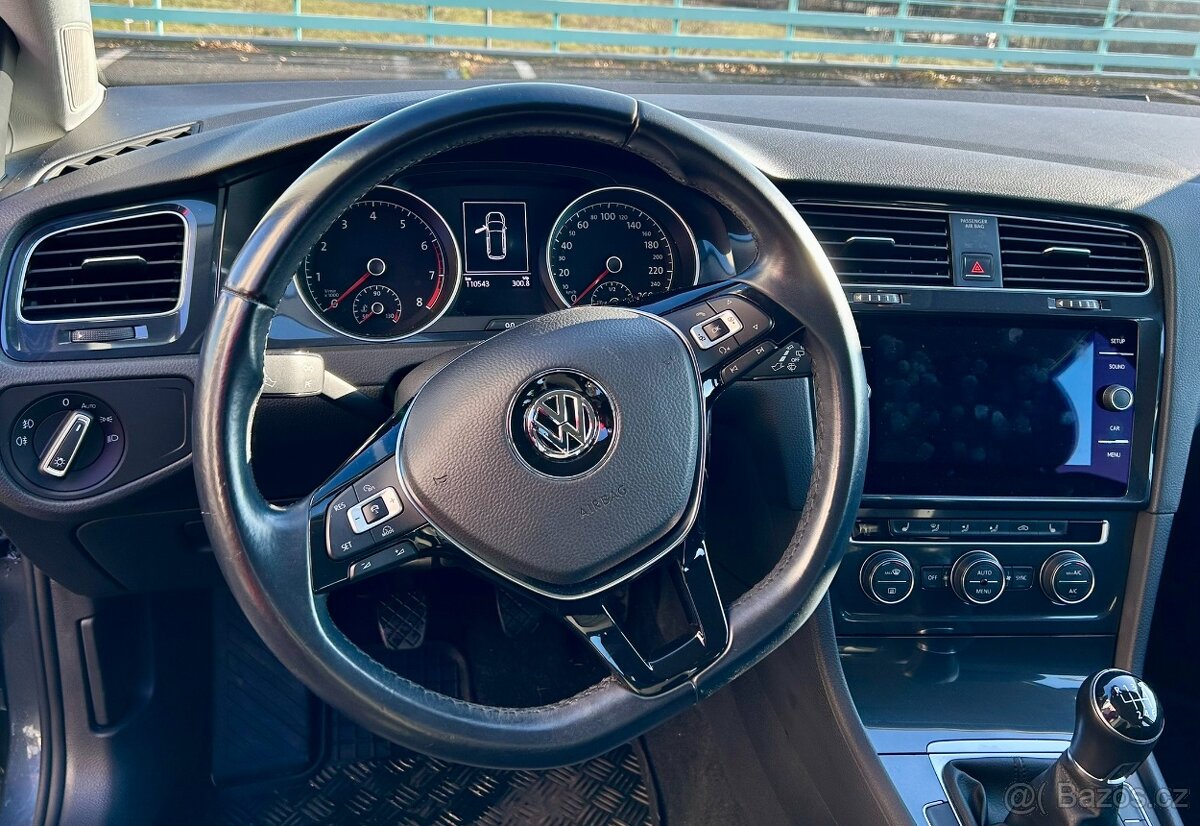 Volkswagen Golf Variant 1.0 TSI,1. majitel, r.v. 2018 - 10