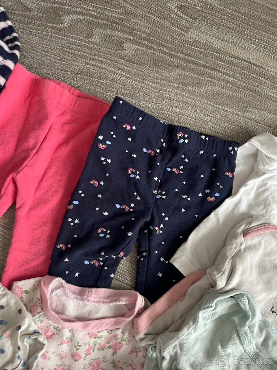 Balík oblečení holcicka 80/86 - 10