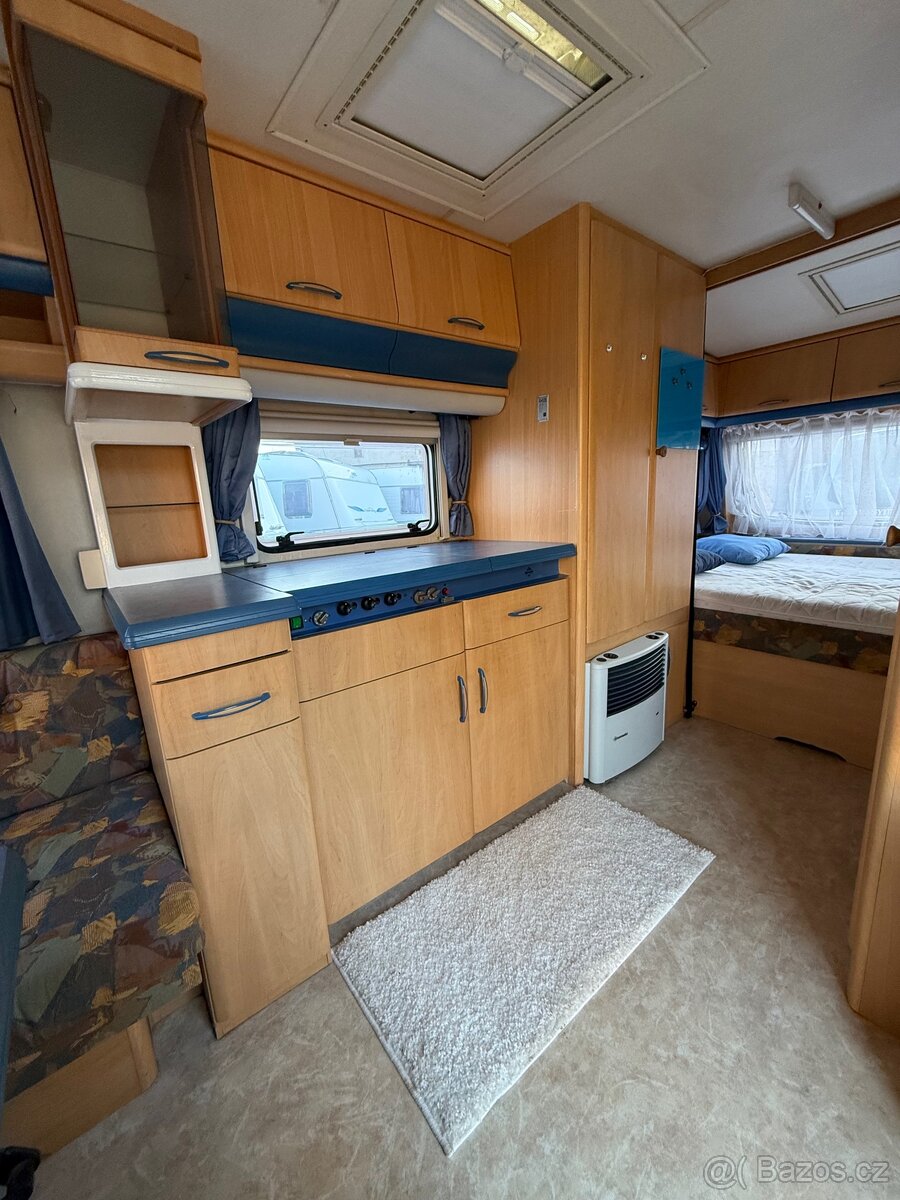 Hobby 495 - markýza, předstan, TV - 10