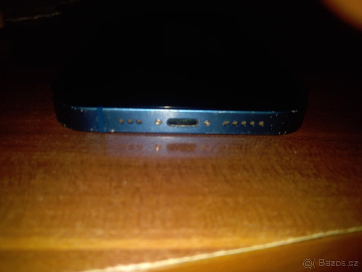 Prodám - Vyměním iPhone 13 128gb. - 10