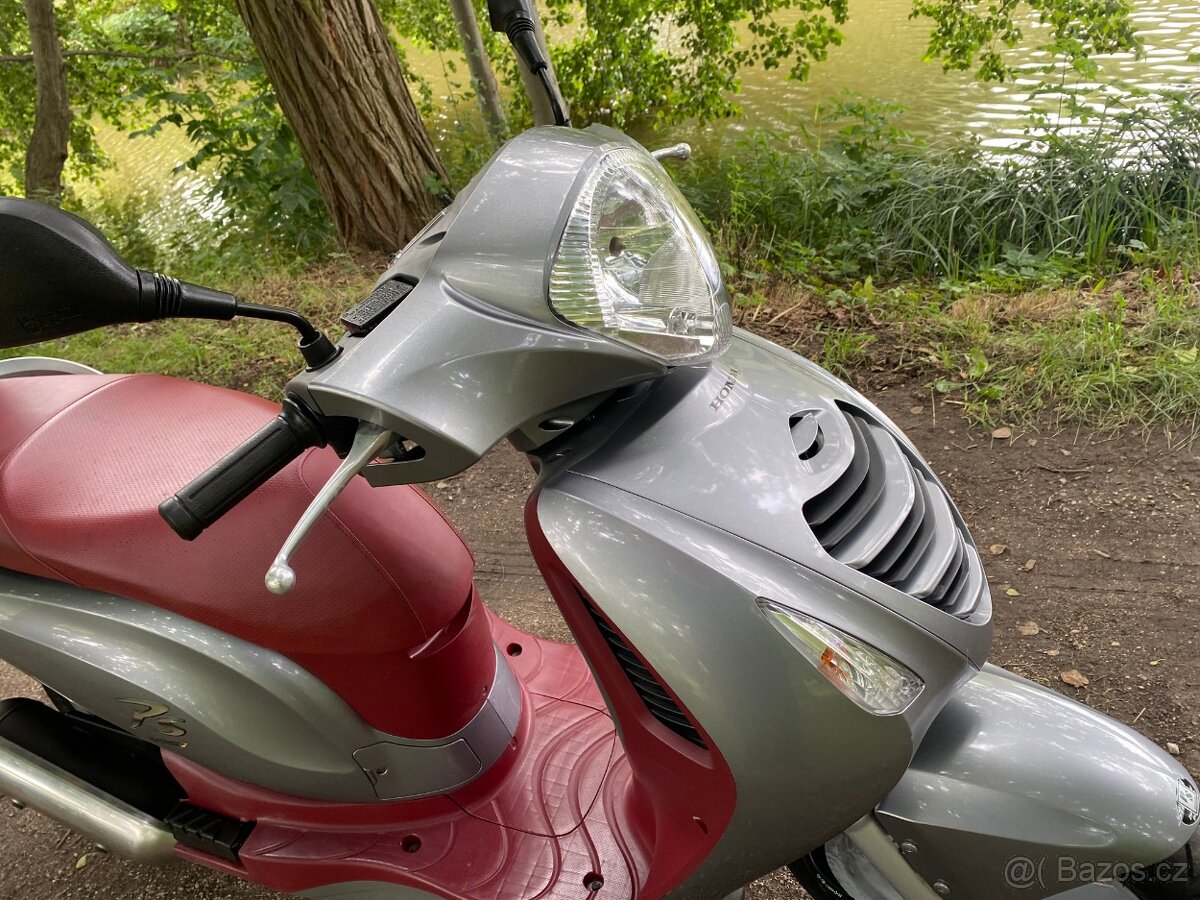 Honda Ps 125 i.e - 10