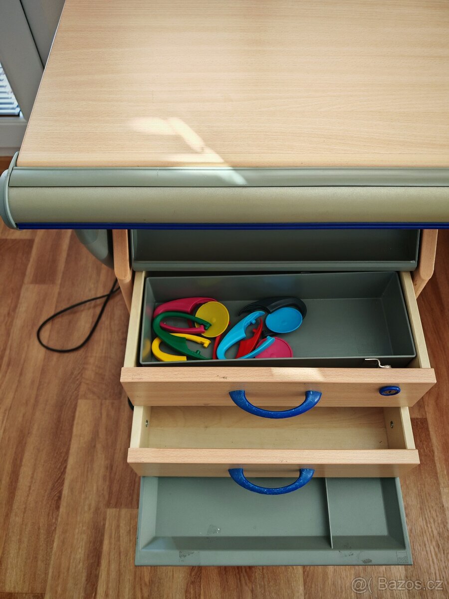 Rostoucí stůl Moll Champion dětský studentský - 10