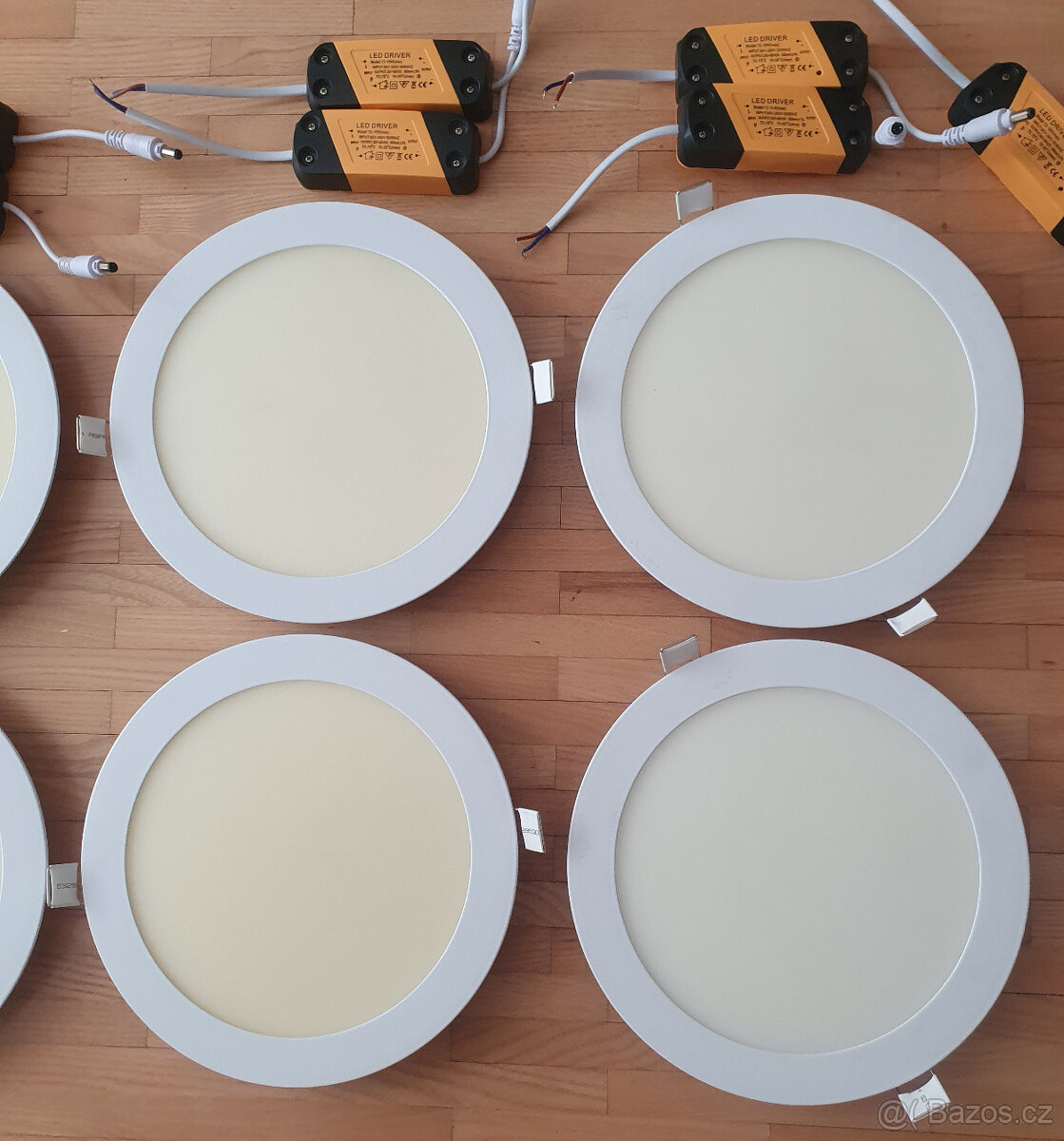 LED světlo (svítidlo) zapuštěné 22 a 17mm kulaté - 10