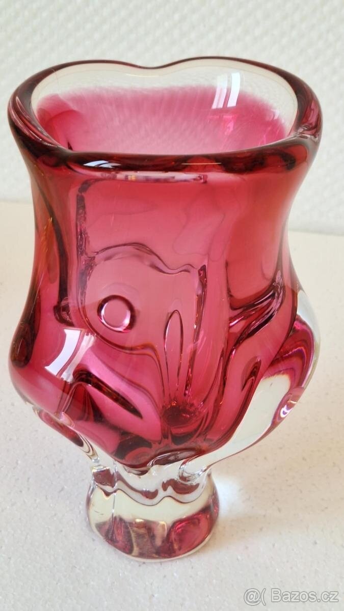 STARÁ VÁZA HUTNÍ SKLO. TOP STAV. - 10