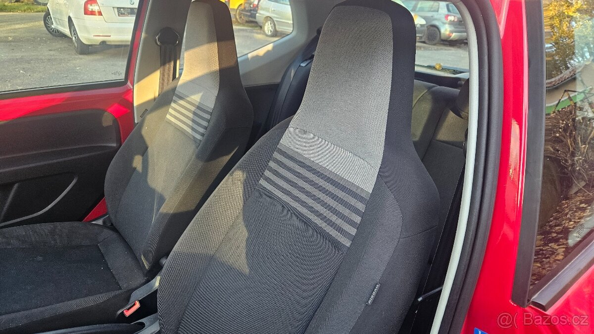 VW UP 1.0MPI 82TIS KM - 10