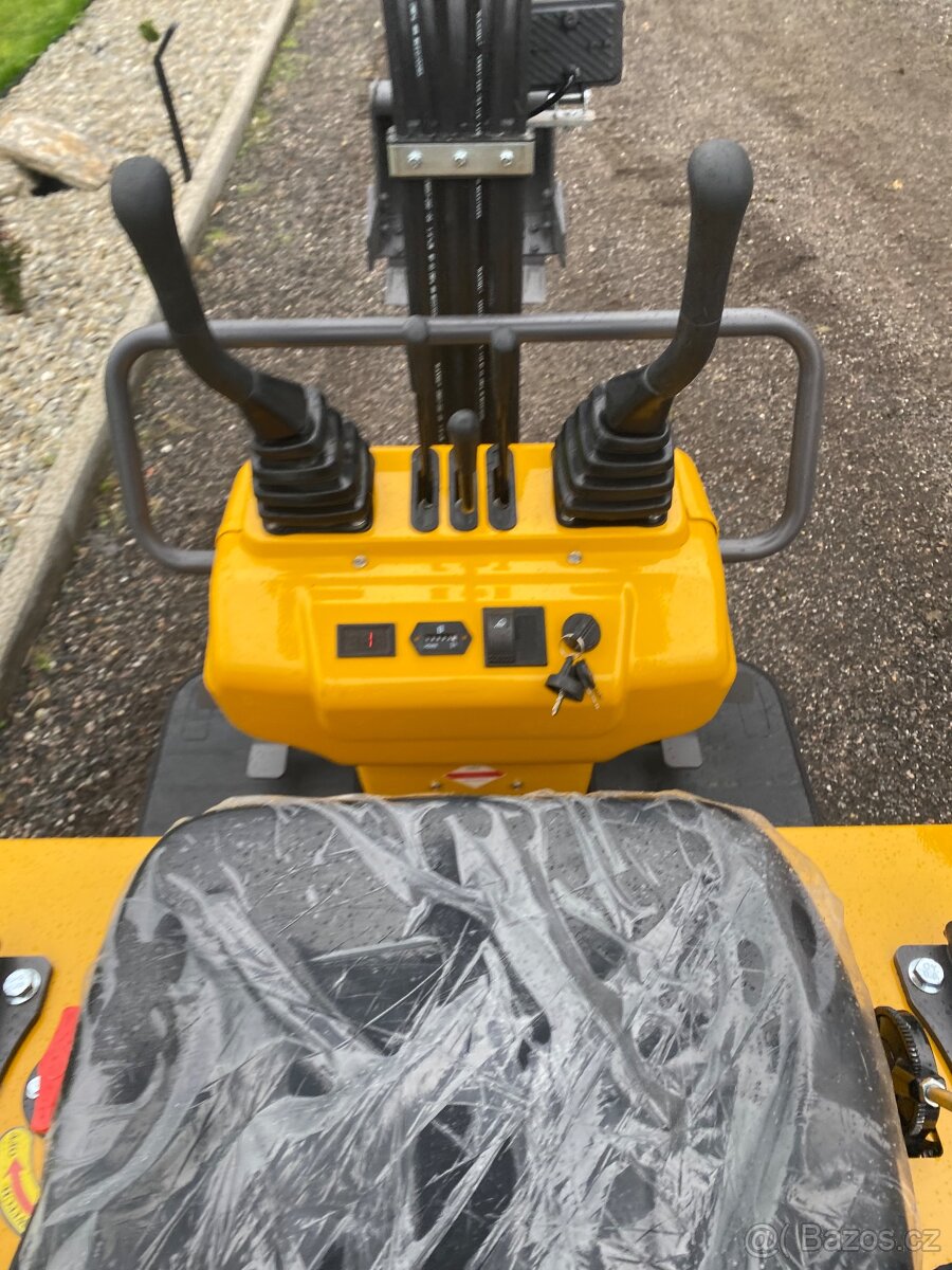 Pásový minibagr Gorila G10S Lite - Povánoční akce - 10