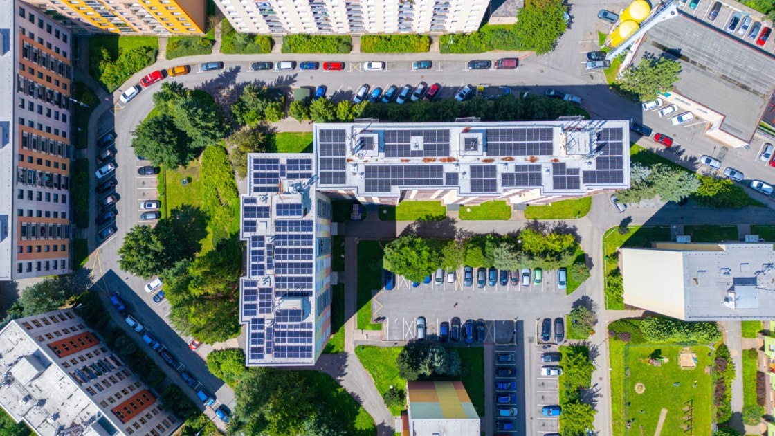 Prodej prostorného bytu 3+1, 76m², s balkonem - 10