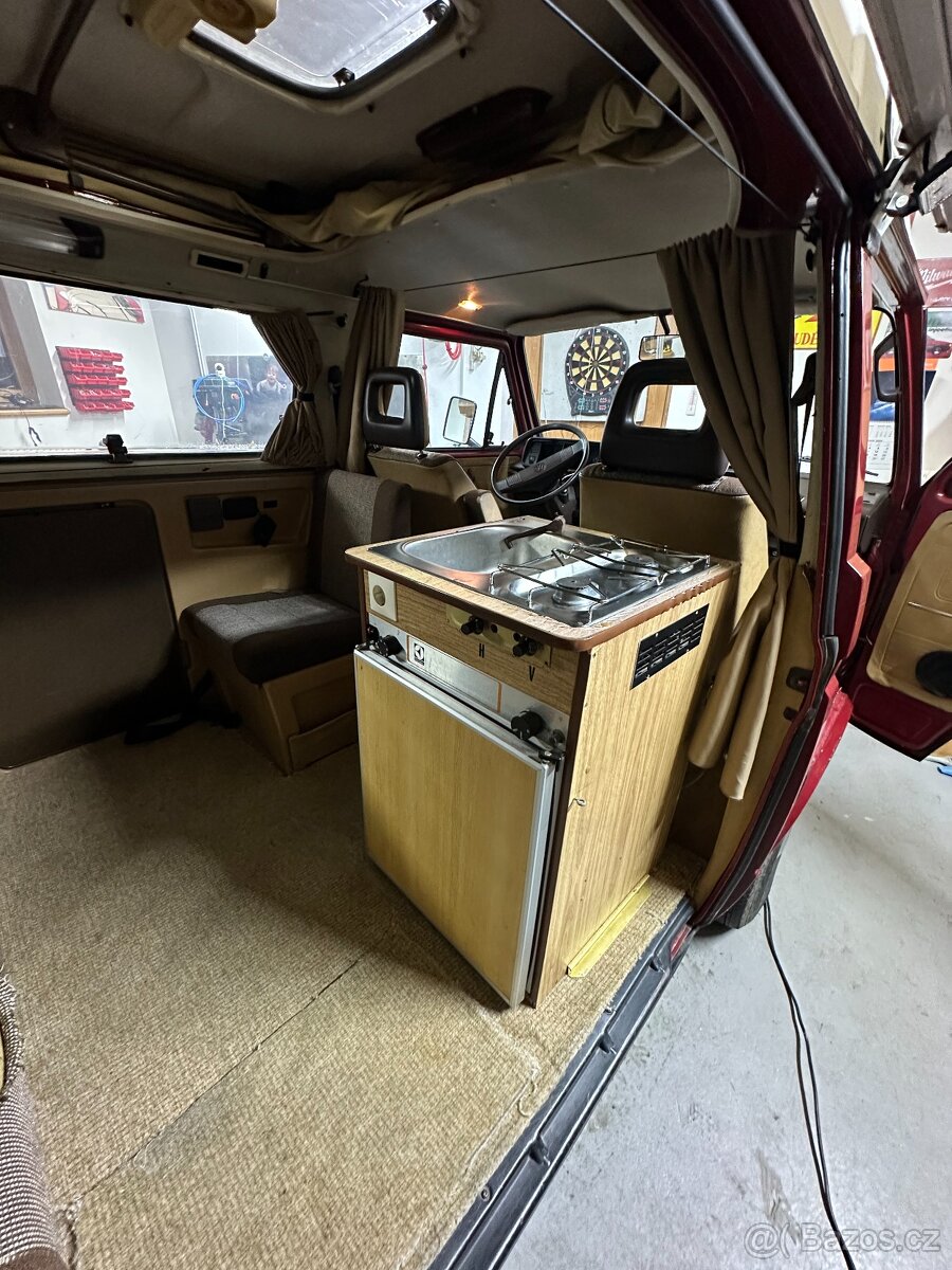 Volkswagen VW T3 Multivan Westfalia 1.9 TD (AAZ) - 10