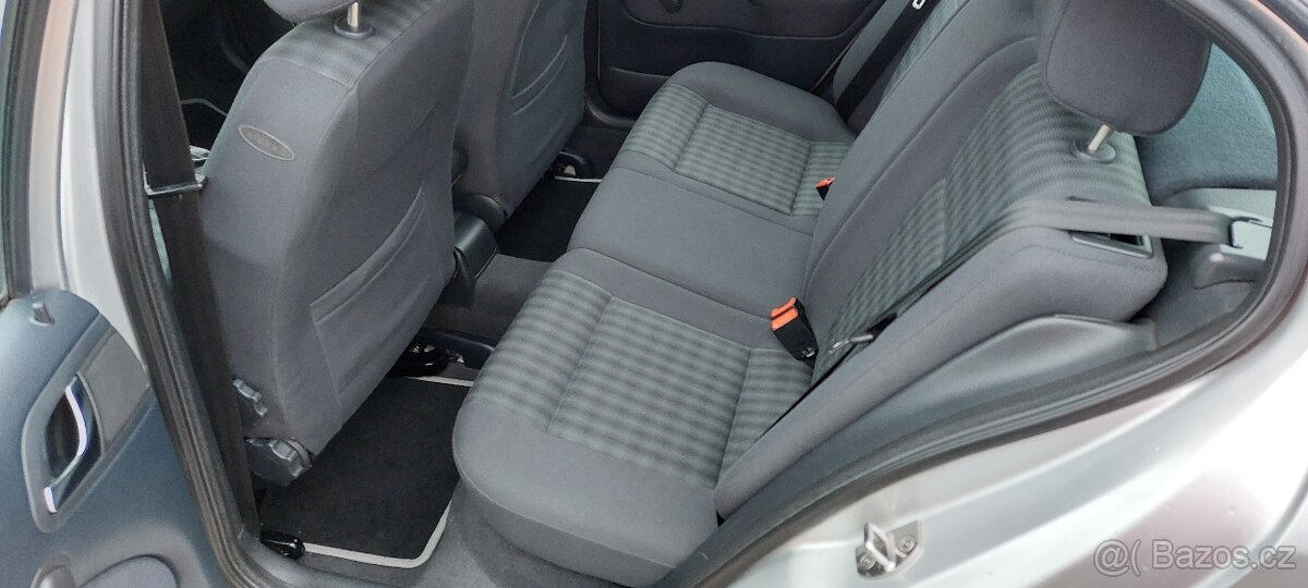 Škoda OCTAVIA 1,6 MPI + LPG - 10