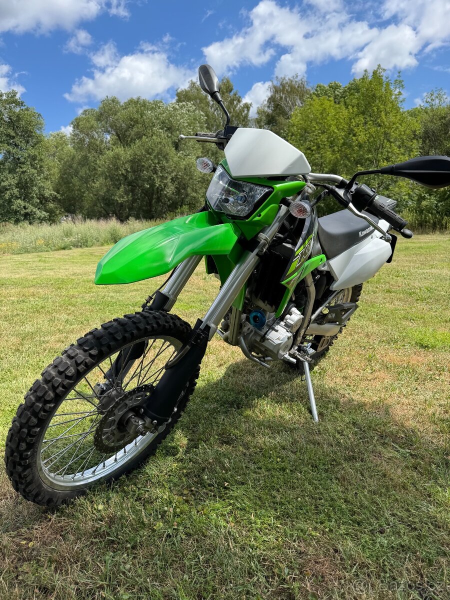 Kawasaki KLX 250S - 10