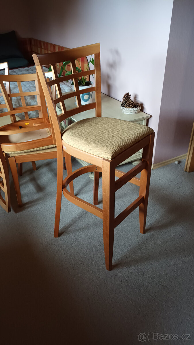 4x Židle TON jídelní +1x židle TON barová - 10