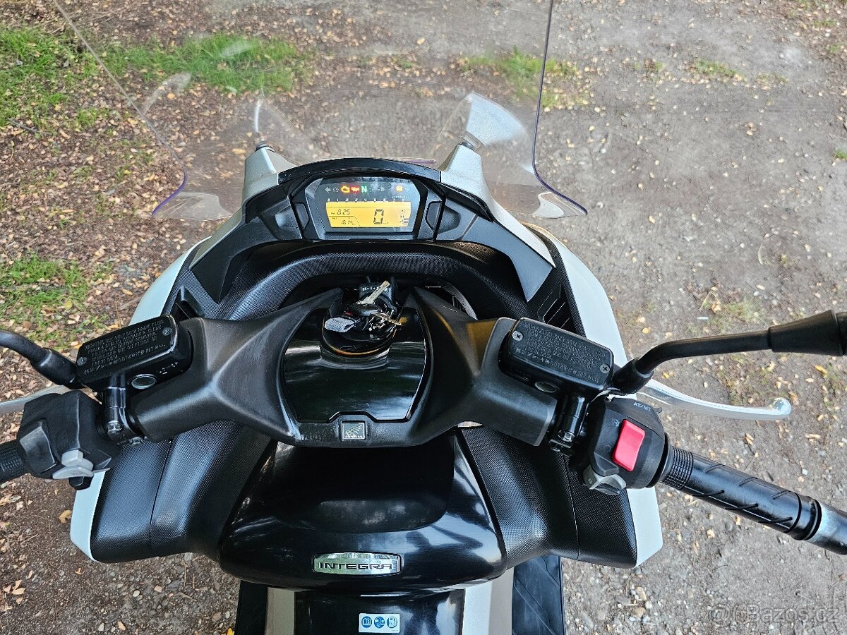 Honda Integra 700 ABS r.v.2013 - 10
