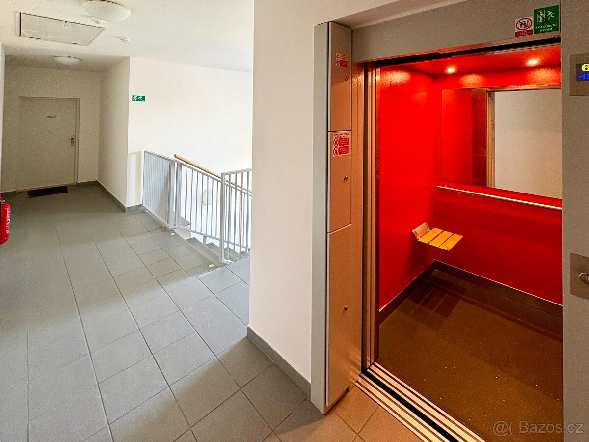 Prodej bytu 3kk s terasou a garáží, Francouzská, Brno - 10