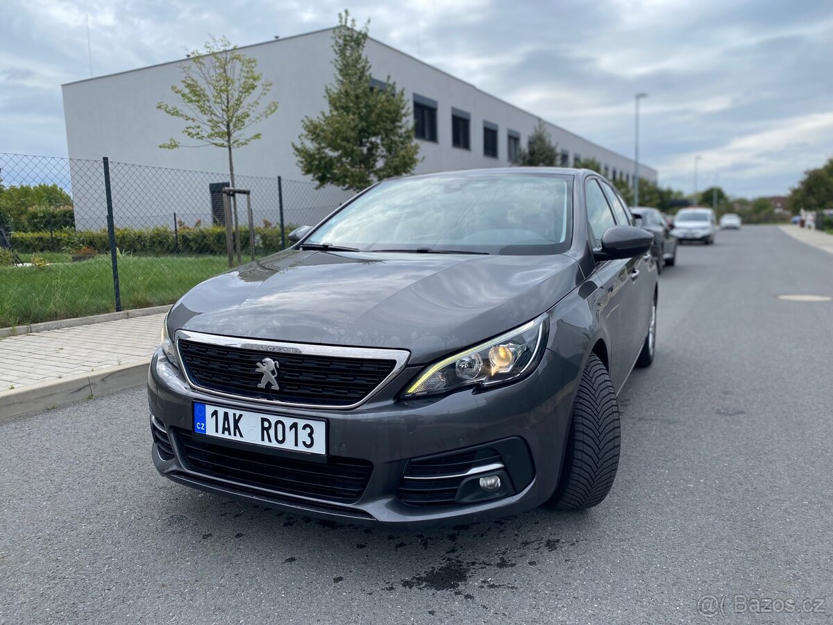 Peugeot 308 2021 rok - 10