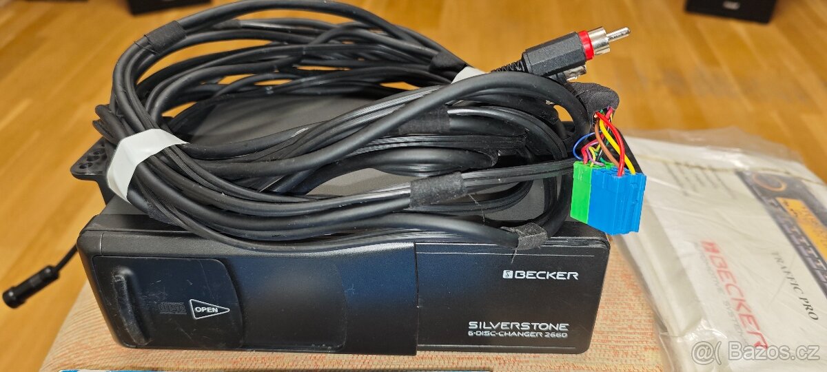 Autorádio Becker Traffic Pro + CD měnič Becker 6xCD - 10