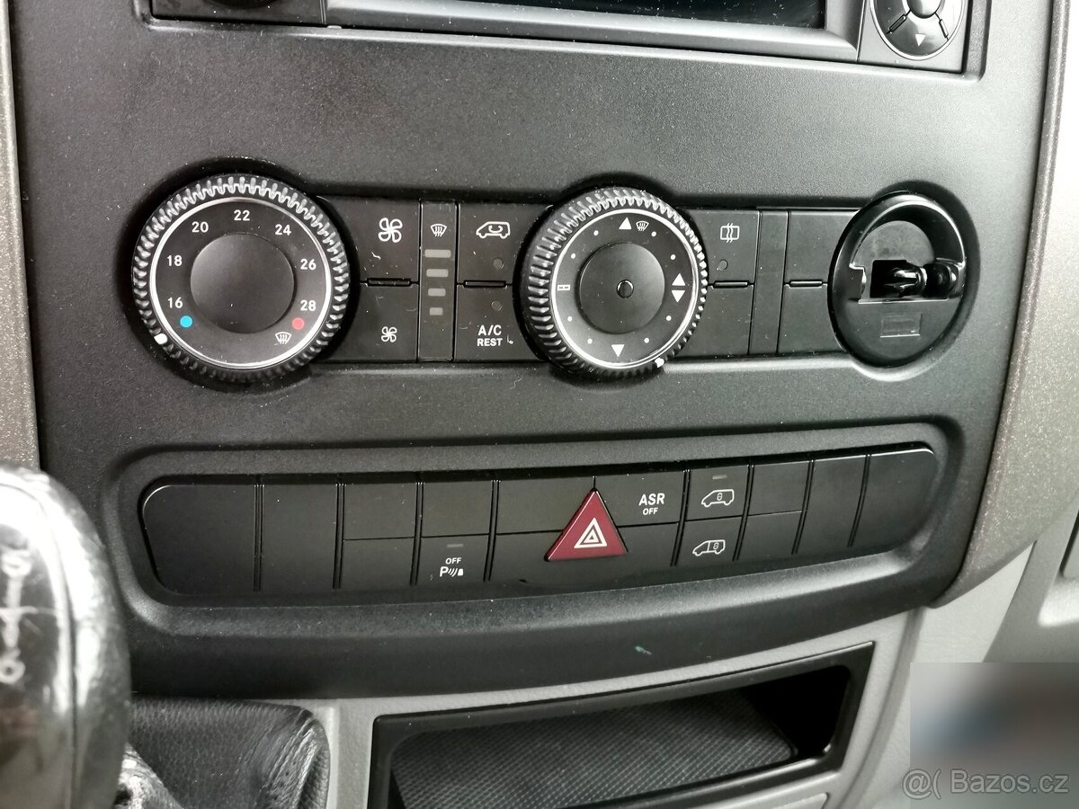 Volkswagen CRAFTER 2.5TDI/80KW MAXI/ KLIMA/ NAVI - 10