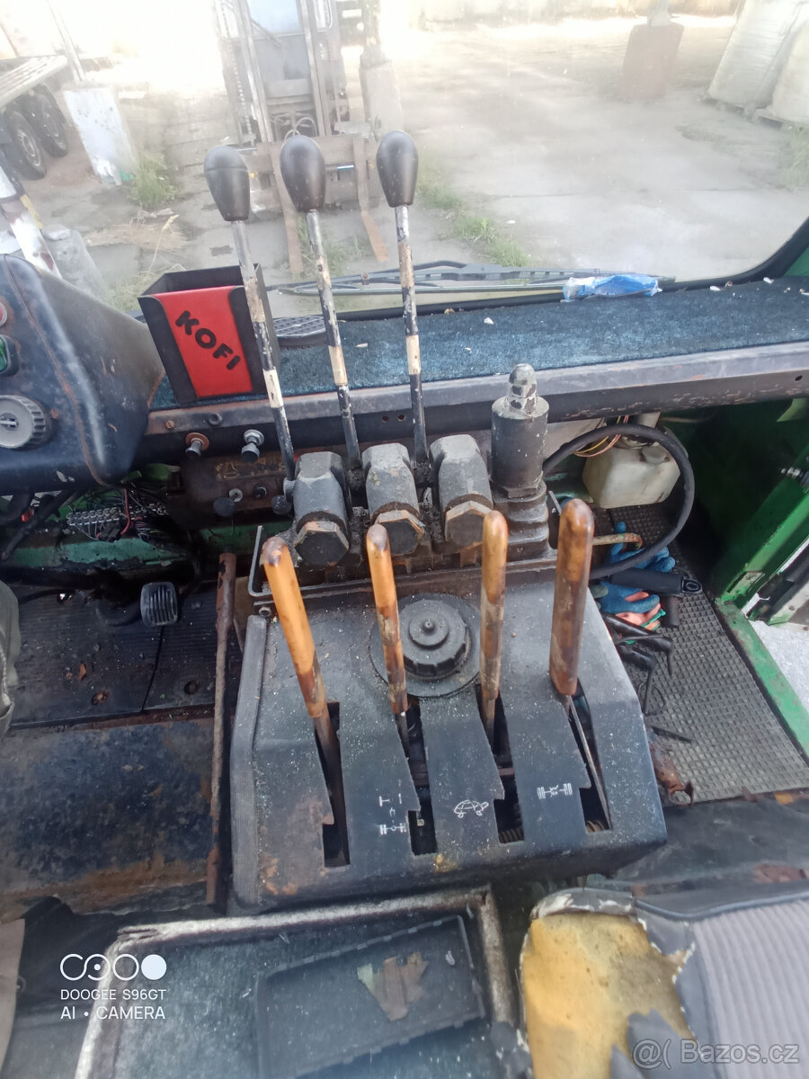 prodám ifa multicar m25 4x4 sypač sněhová radlice - 10