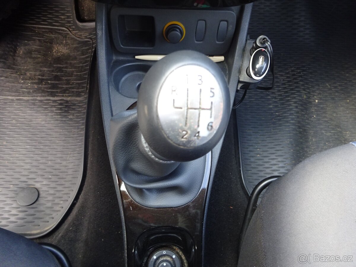 Dacia Duster 1.5 DCI r.v.2011 Po rozvodech stk:6/2028 - 10