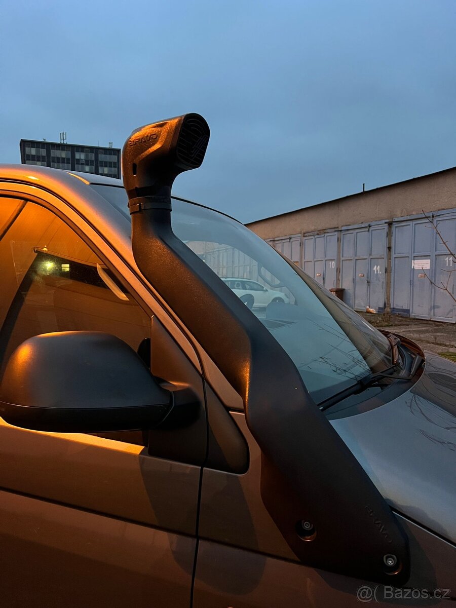 Volkswagen Transporter, 2.0 TDI, 4x4, šnorchl,naviják - 10