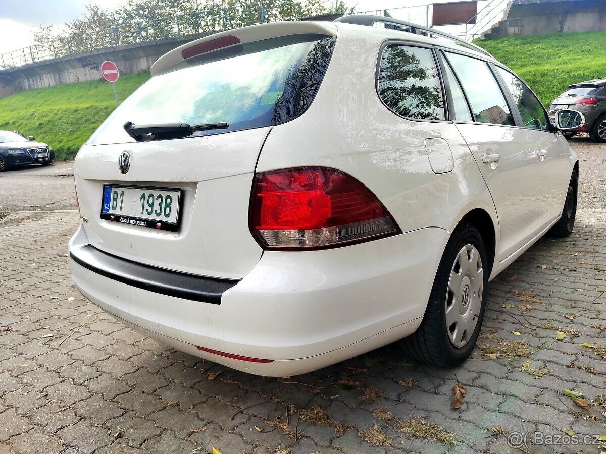 VW GOLF 6 1.2tsi 63KW , nová stk , rok 2012 - 10