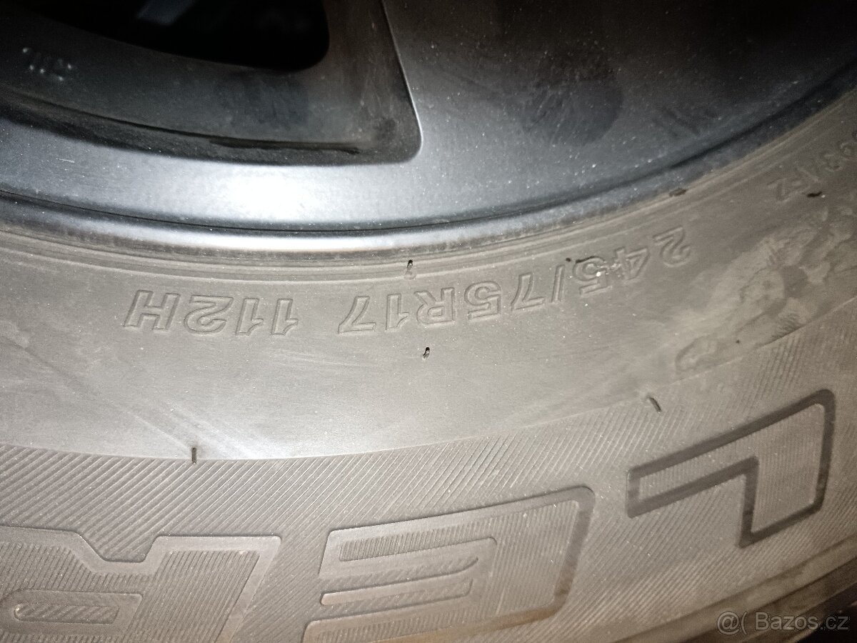 Extra Zánovní CELOROCNI 17" originál JEEP - 10