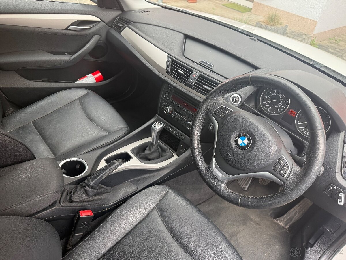 BMW X1 1.8d (UK) - 10
