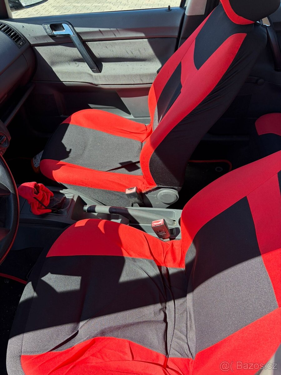 Volkswagen Polo - 10