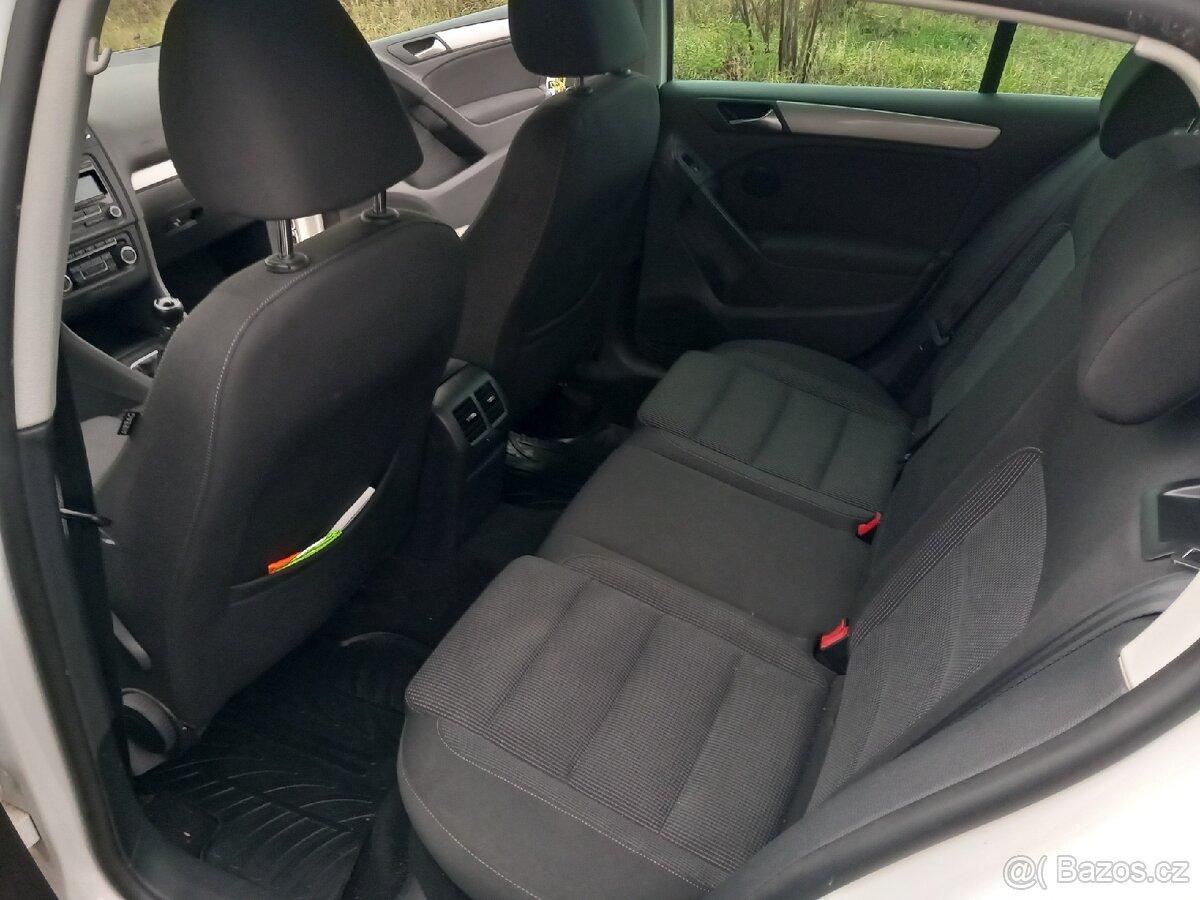 VOLKSWAGEN GOLF NOVÁ STK - 10