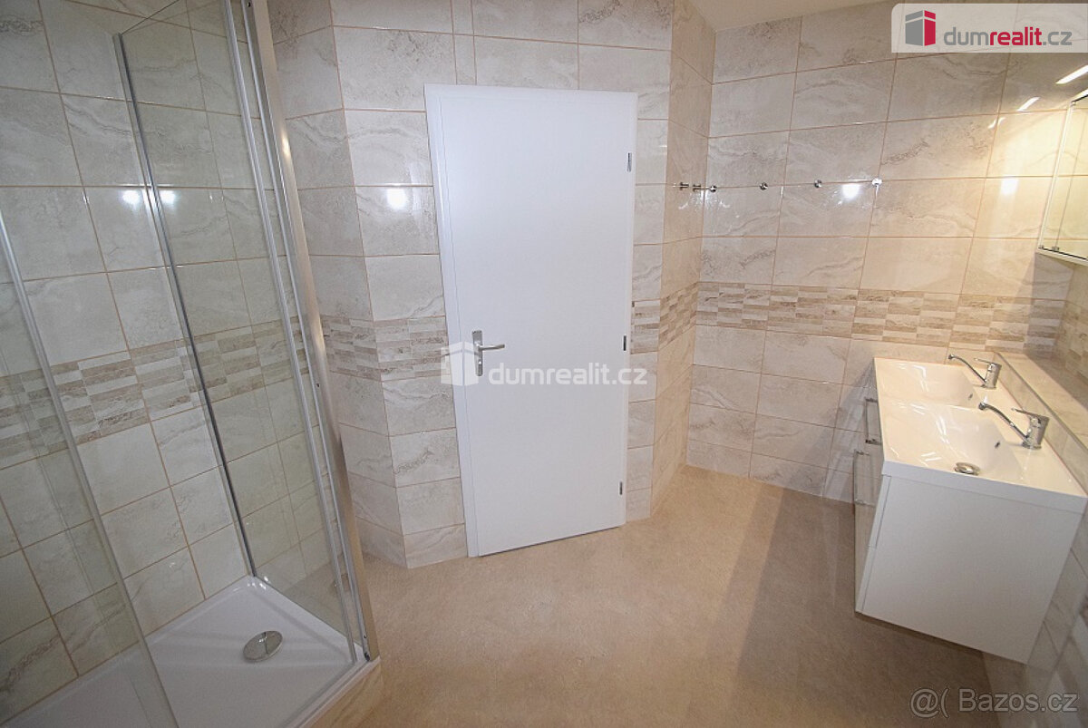 Pronájem prostorného 3+kk, 70m²+lodžie 6m², ul. Novodvorská, - 10