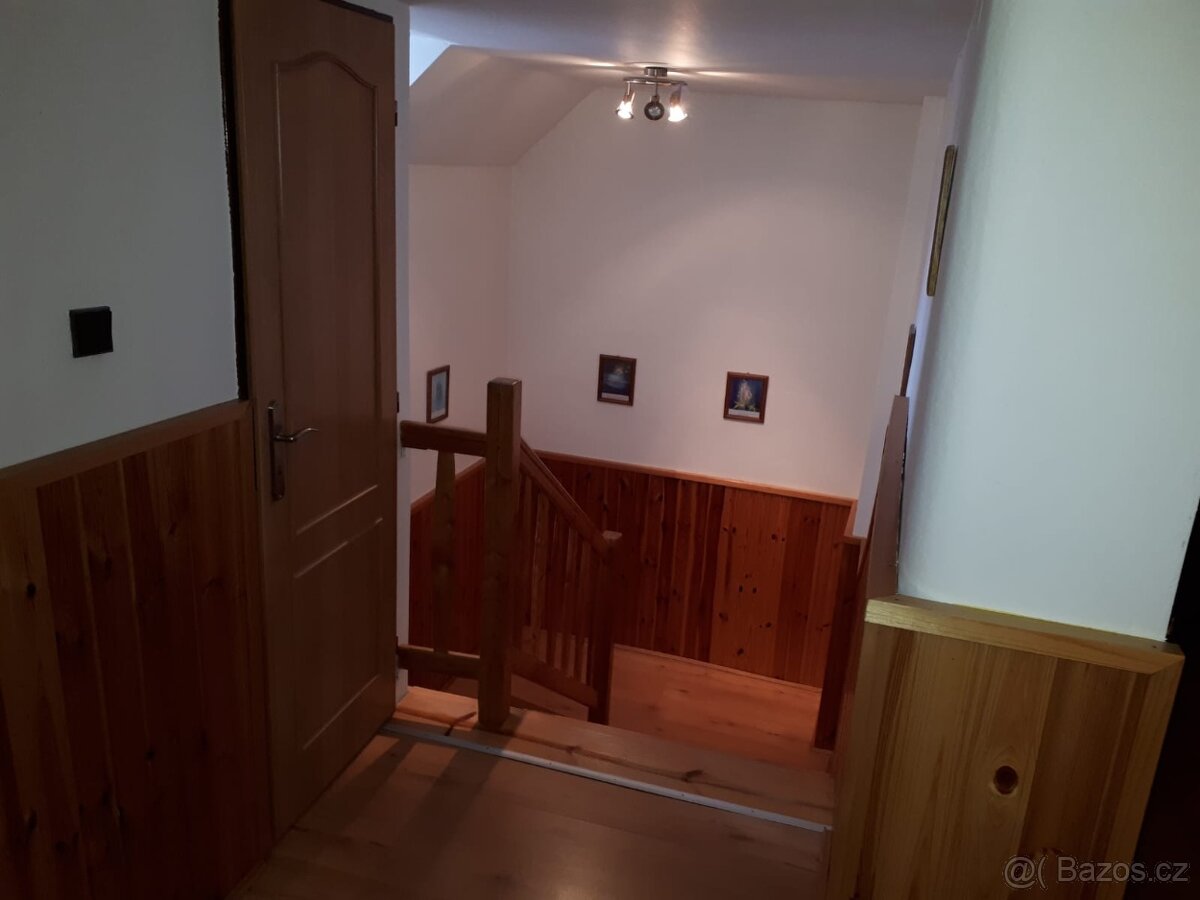 Pronajem Bytu v RD Lhotka - 10