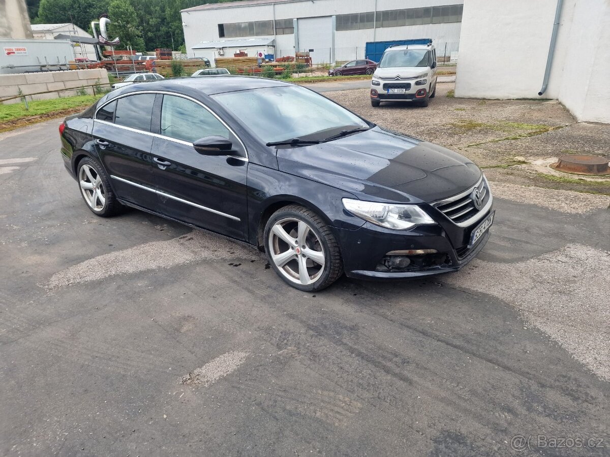VW PASSAT CC 1,8 TSI STK 4/26 najeto 377tis Výbava vozu: 10x - 10