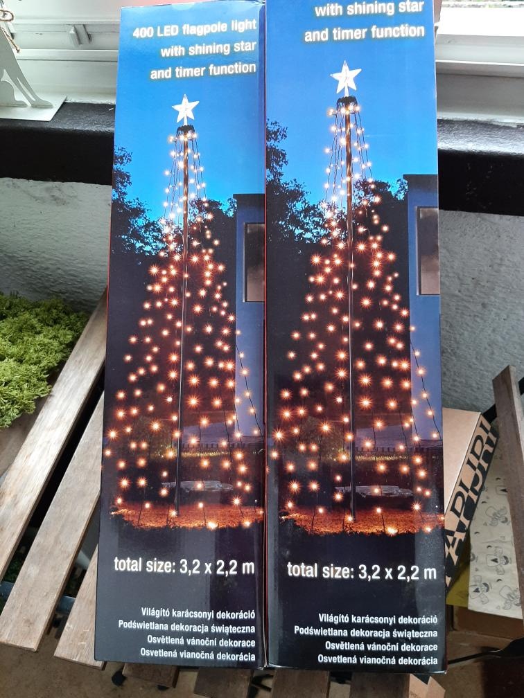 Venkovní světelný strom s hvězdou, 400 LED, dekorace - 10