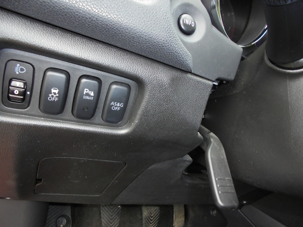 Mitsubishi ASX 1,6 Mivec, 1. majitel, dvě sady kol, r.v. 09/ - 10