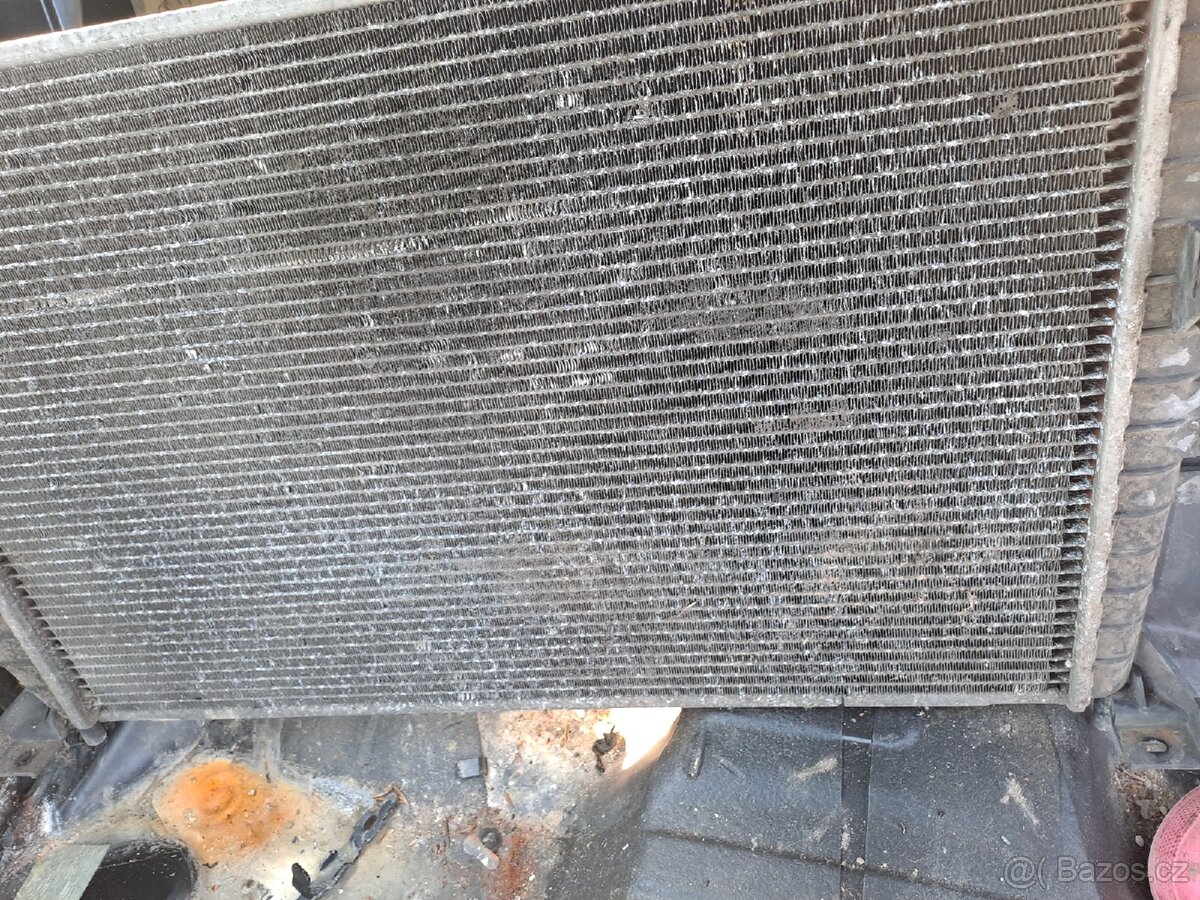 Náhradní díly 2 na Audi A4 - 10