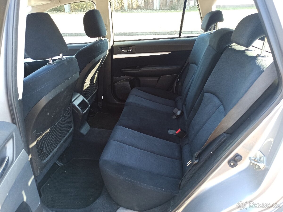 Subaru Outback 2010 2.0D - 10