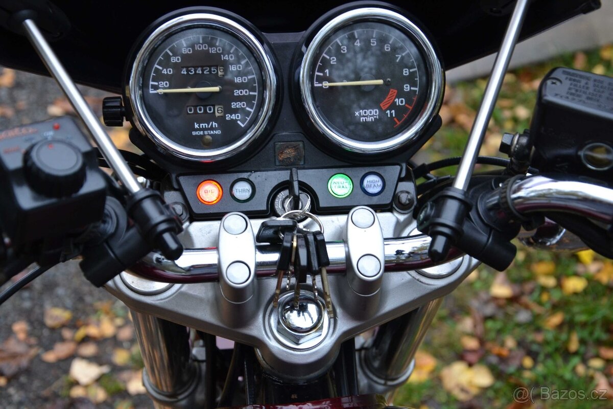 Honda CB 750 SevenFifty-skvělá cena - 10